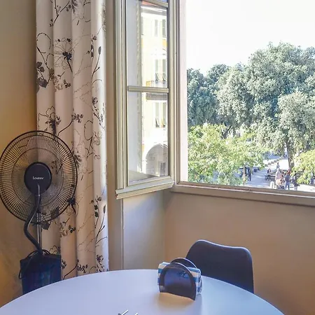 One-bedroom In Appartement Nice