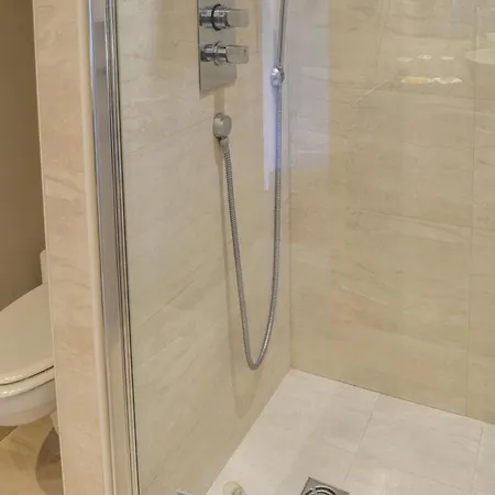 One-bedroom In Nice